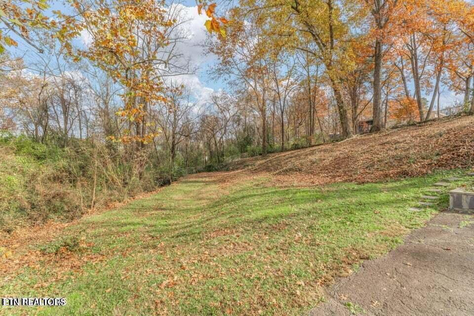 314 W Young High Pike
