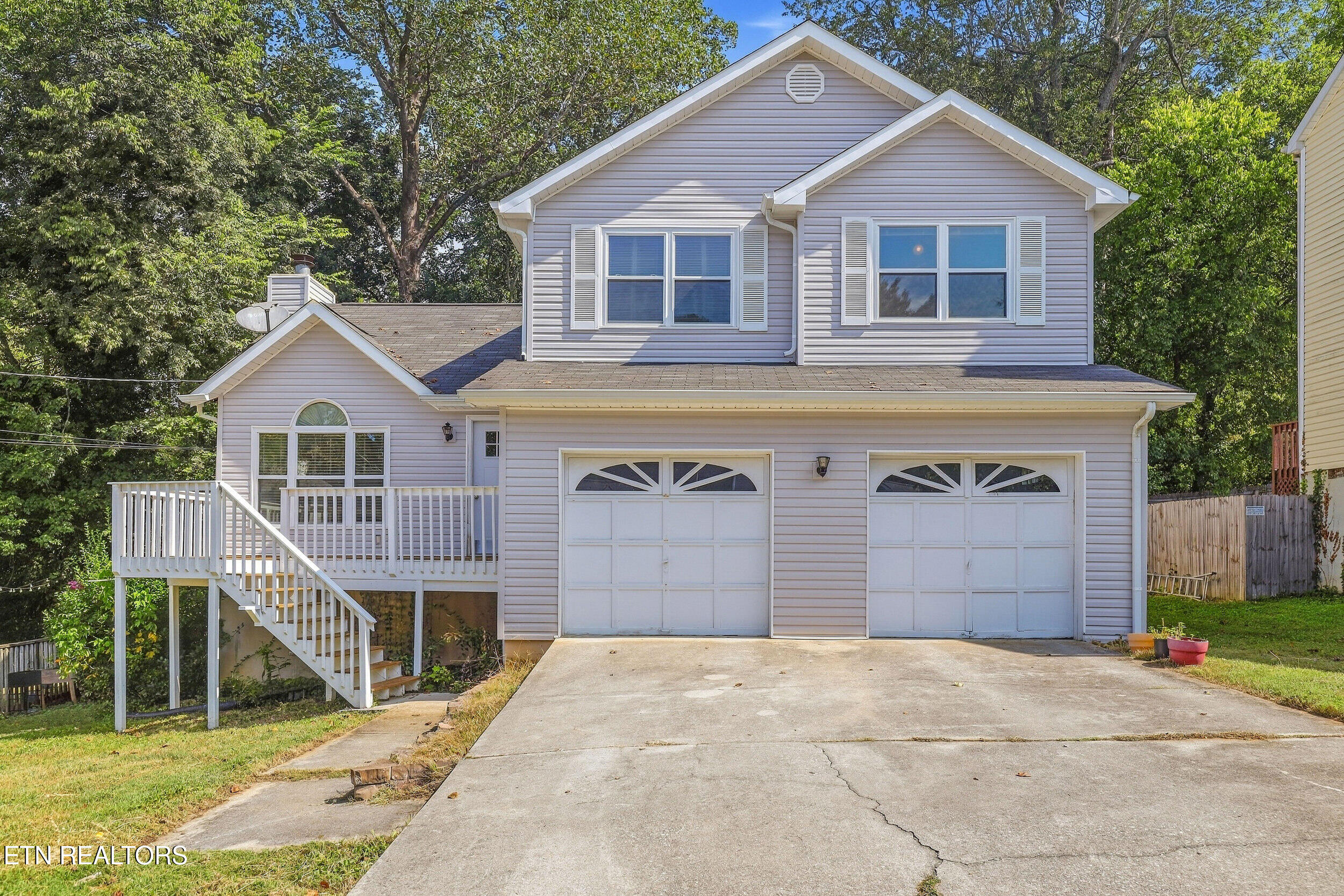 1304 Woodridge Drive