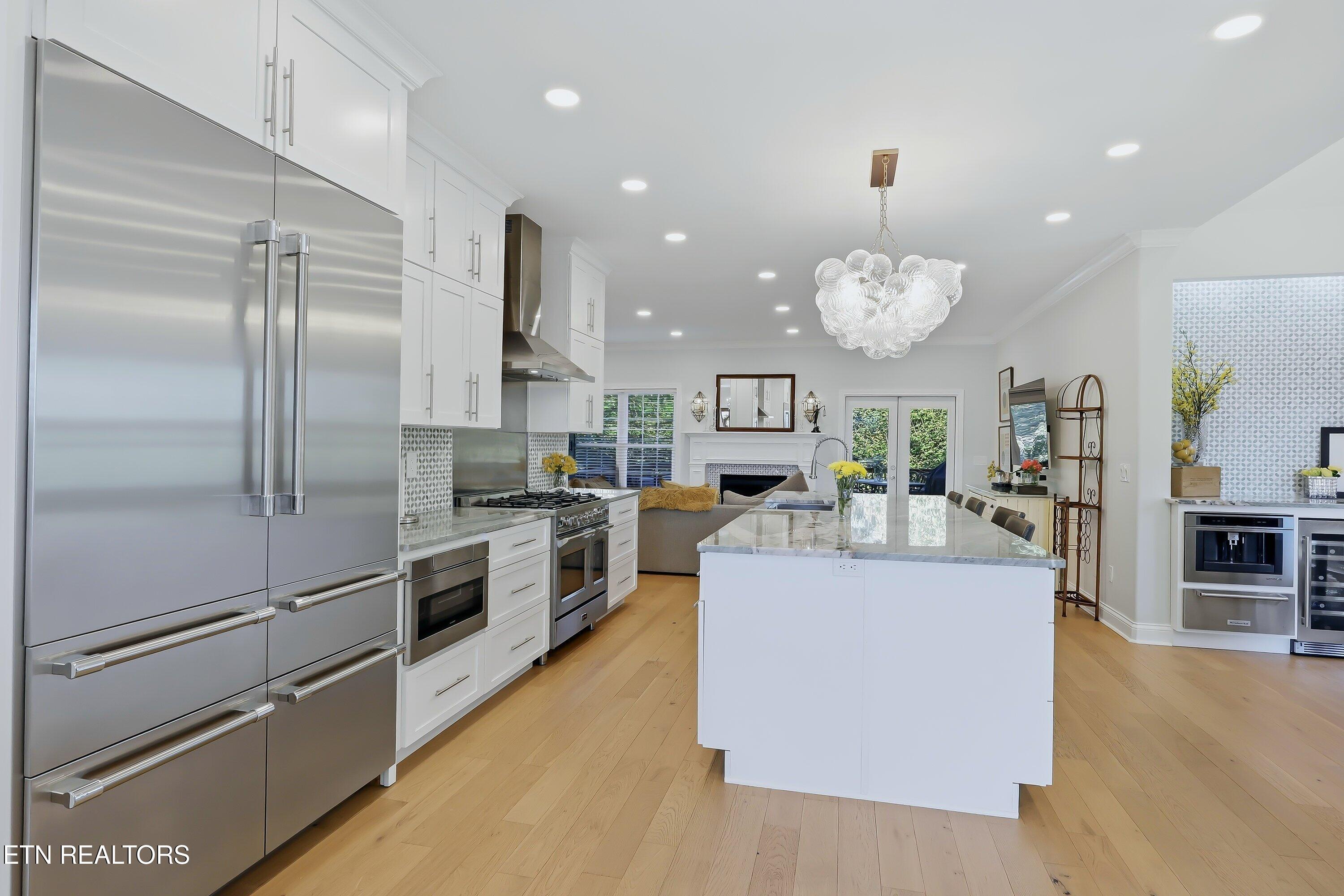 9225 Mesa Verde Lane