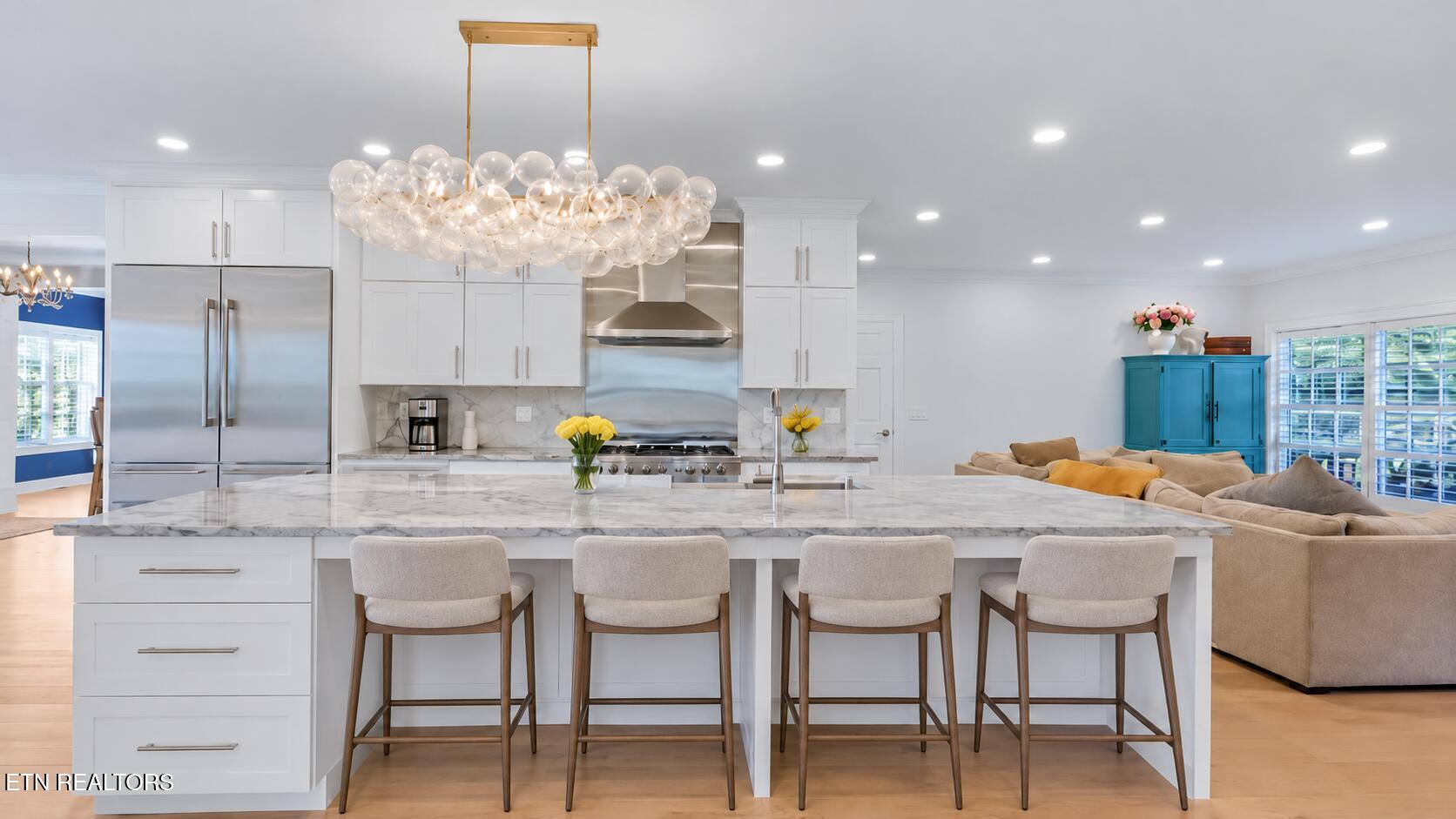 9225 Mesa Verde Lane