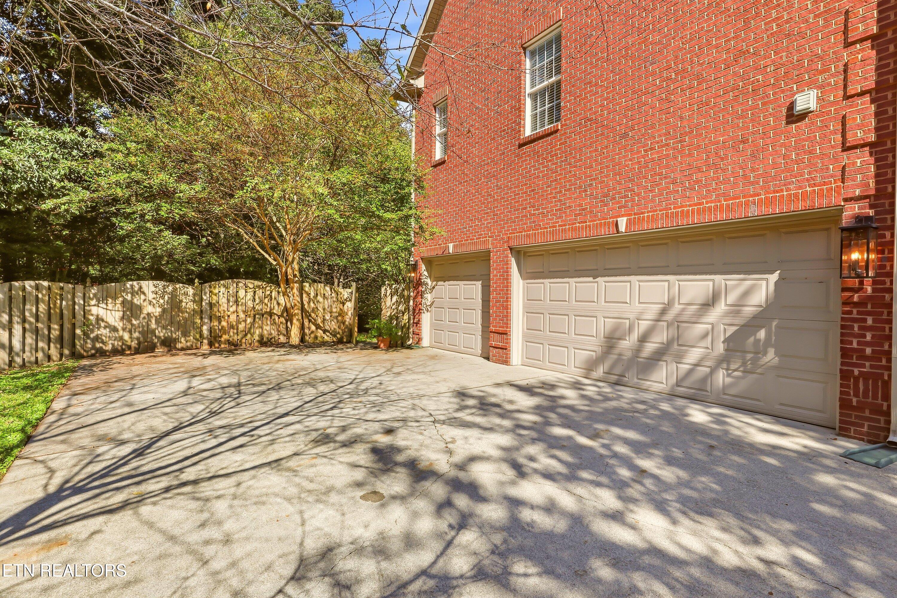 9225 Mesa Verde Lane