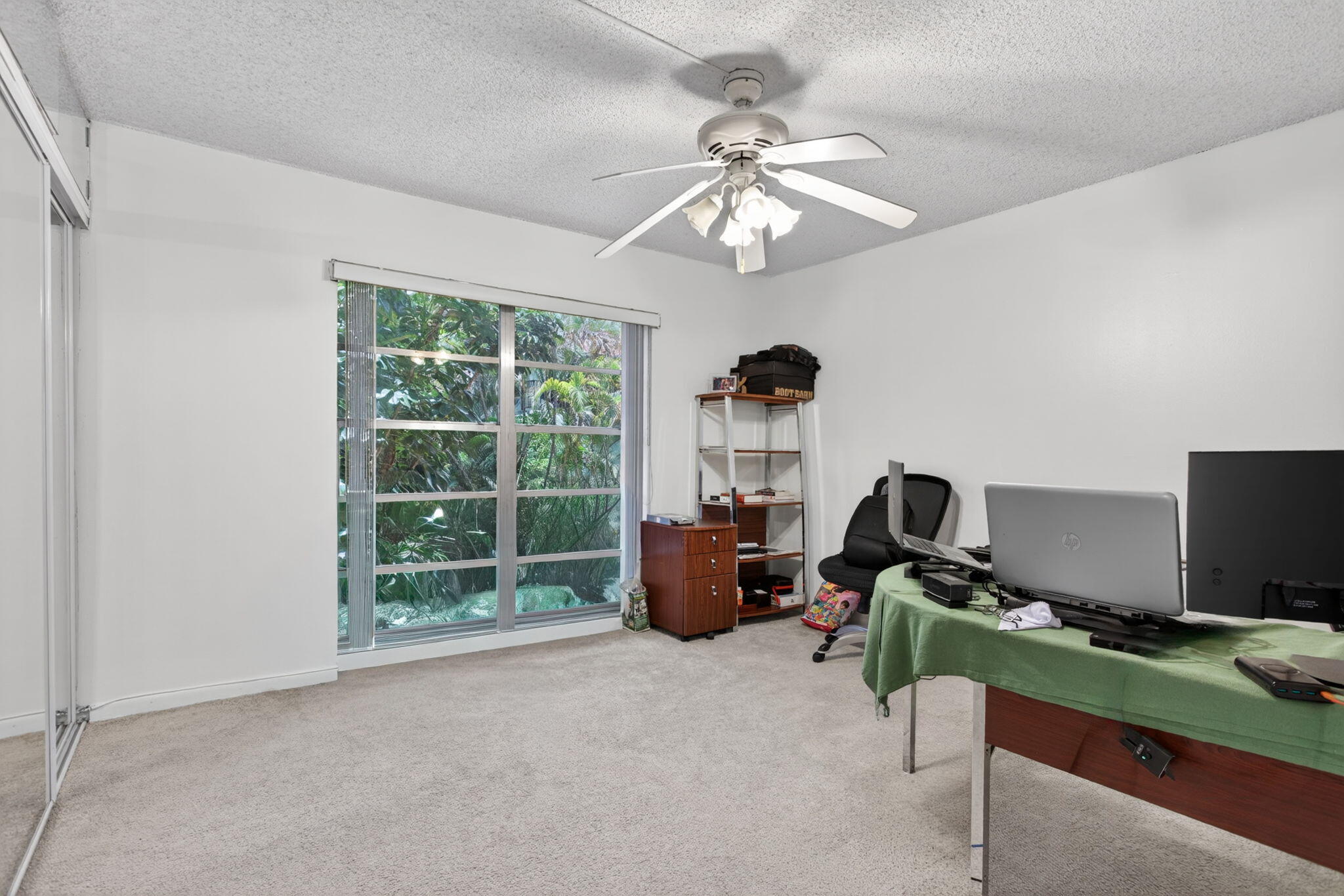 801 W Oakland Park Boulevard