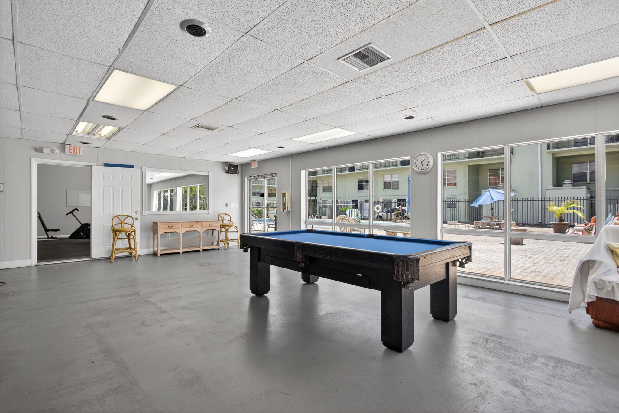 801 W Oakland Park Boulevard
