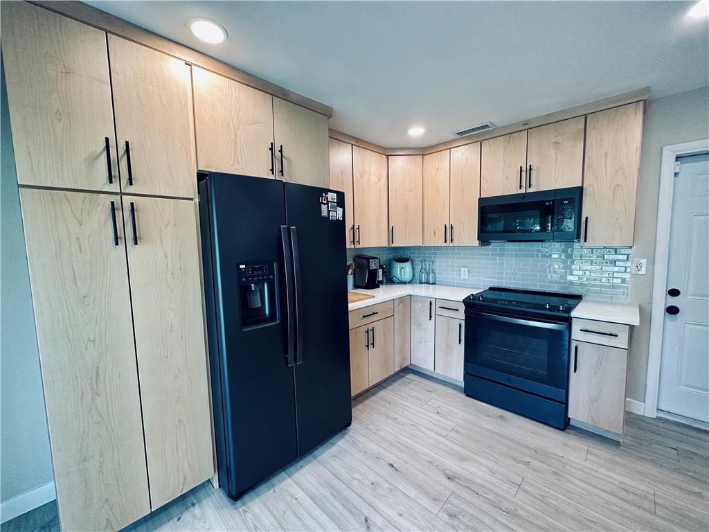 4150 SW 70th Ter
