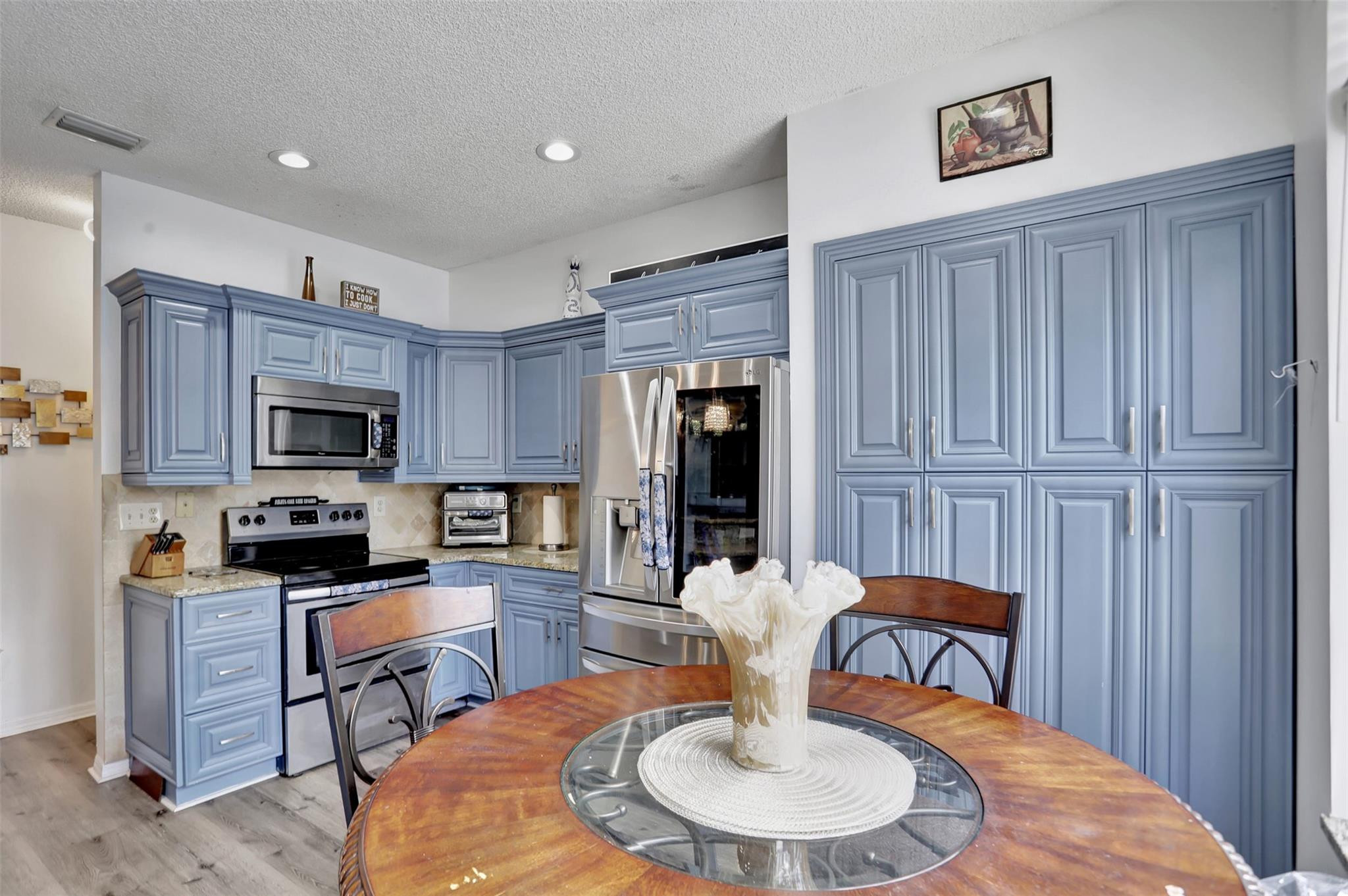 5433 NW 55th Terrace