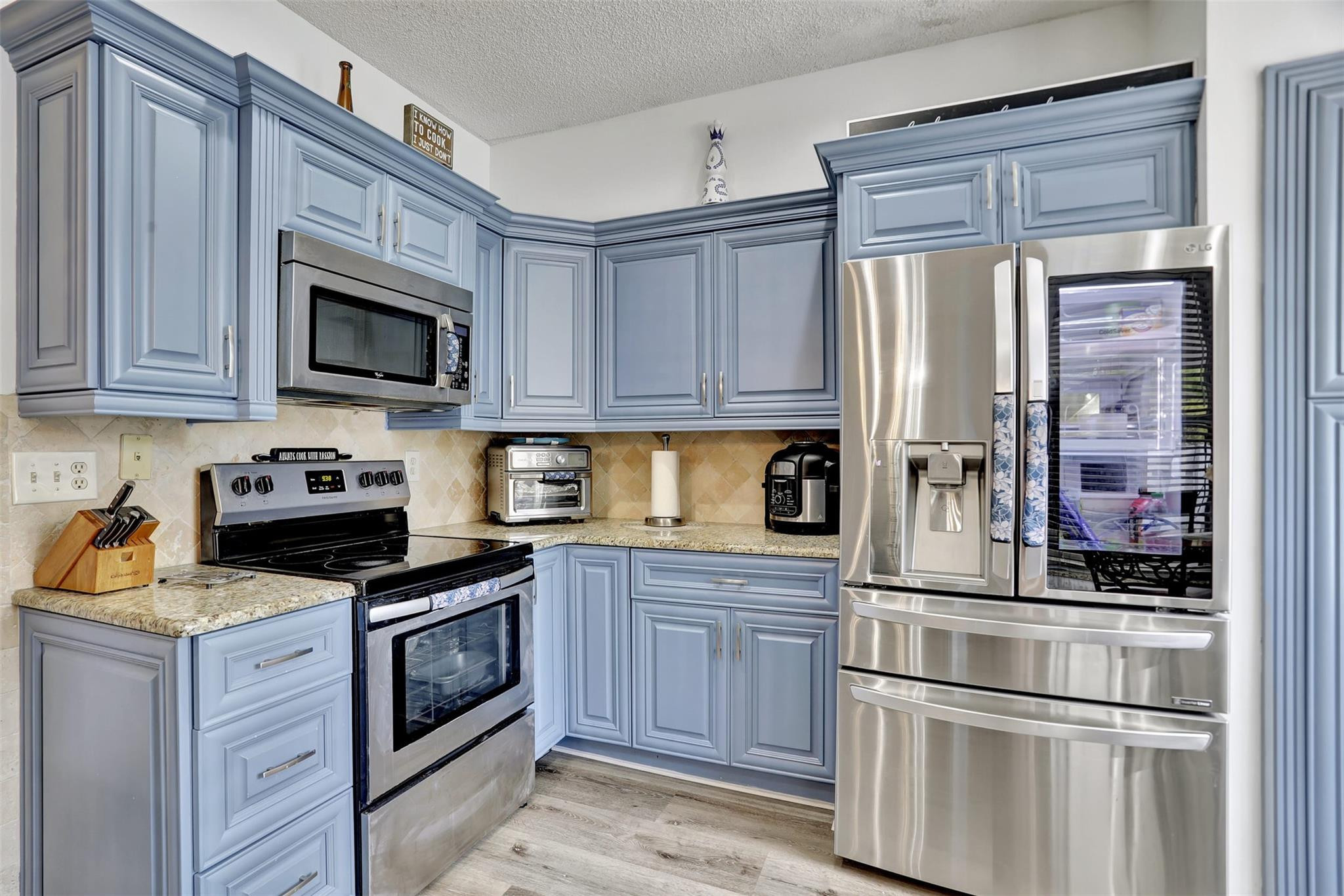 5433 NW 55th Terrace