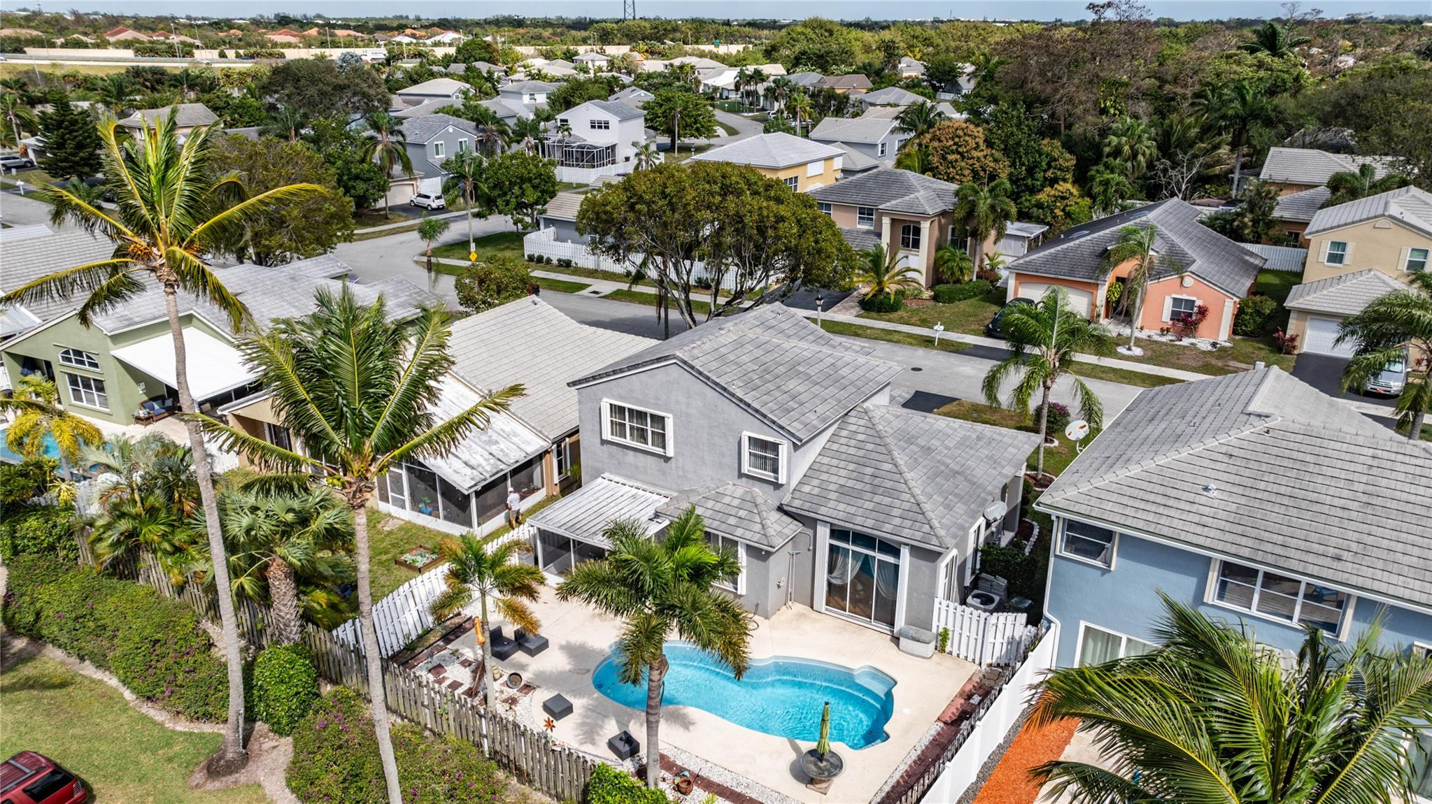 5433 NW 55th Terrace