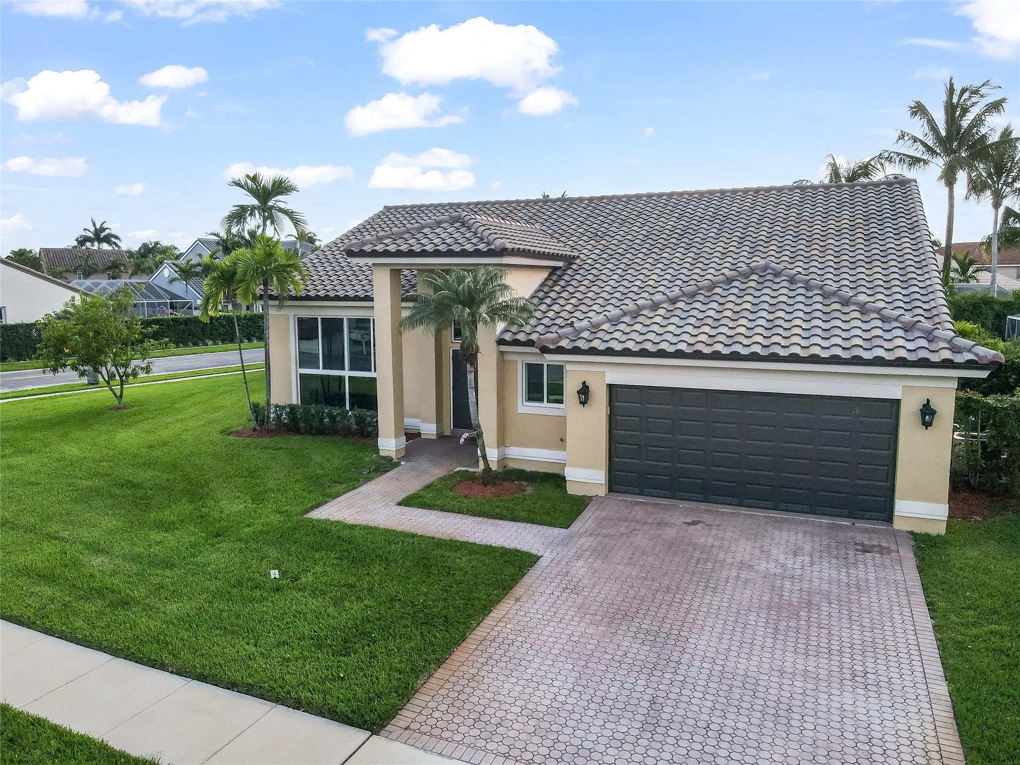 1210 NW 193rd Ave