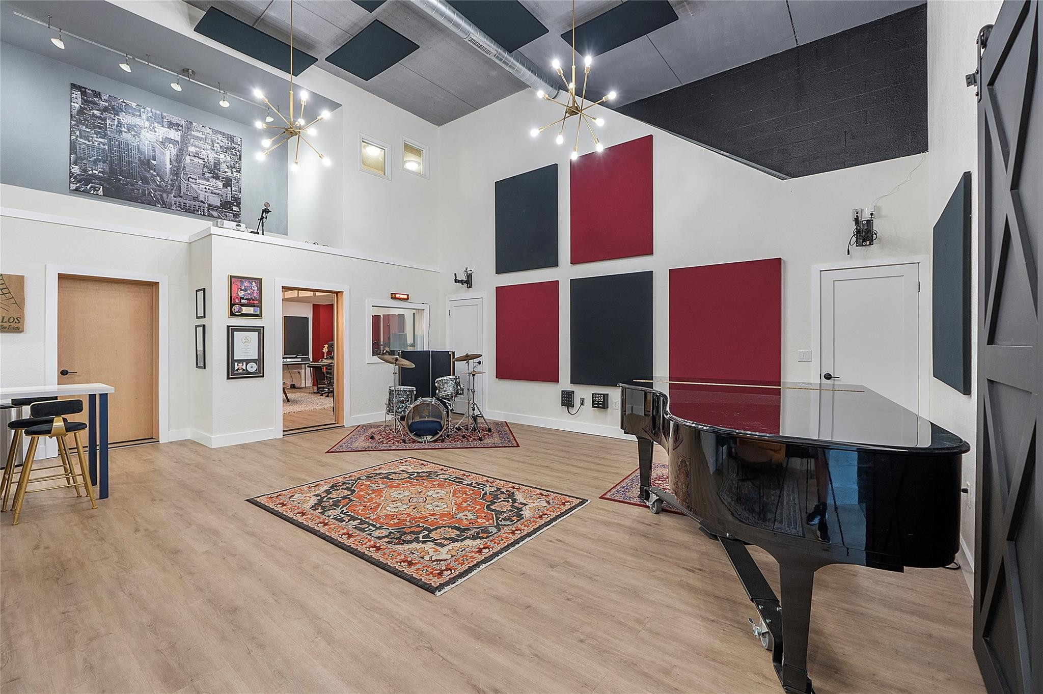6187 NW 167th St H28