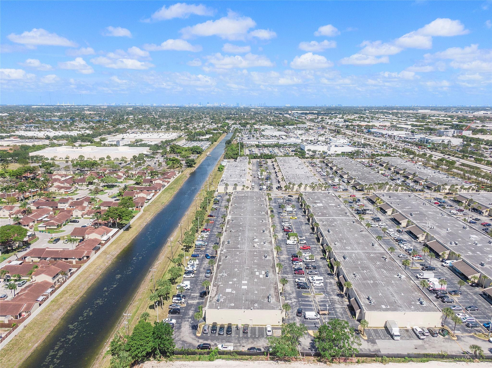 6187 NW 167th St H28