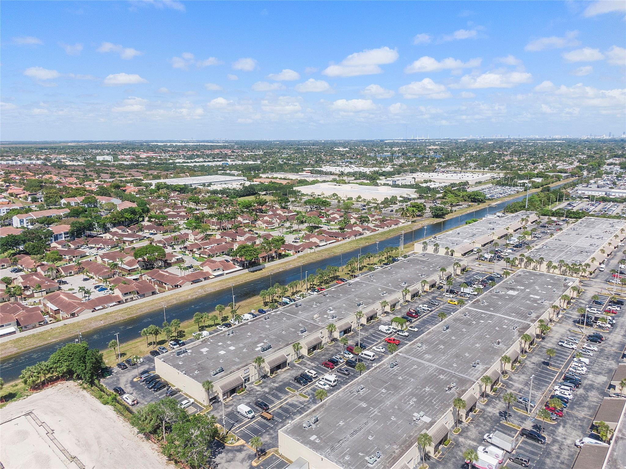 6187 NW 167th St H28