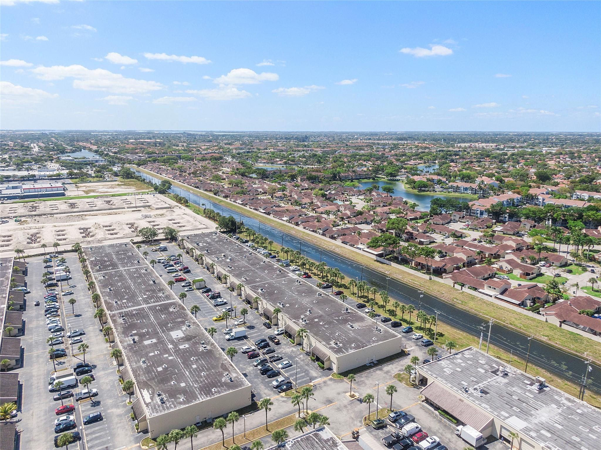 6187 NW 167th St H28