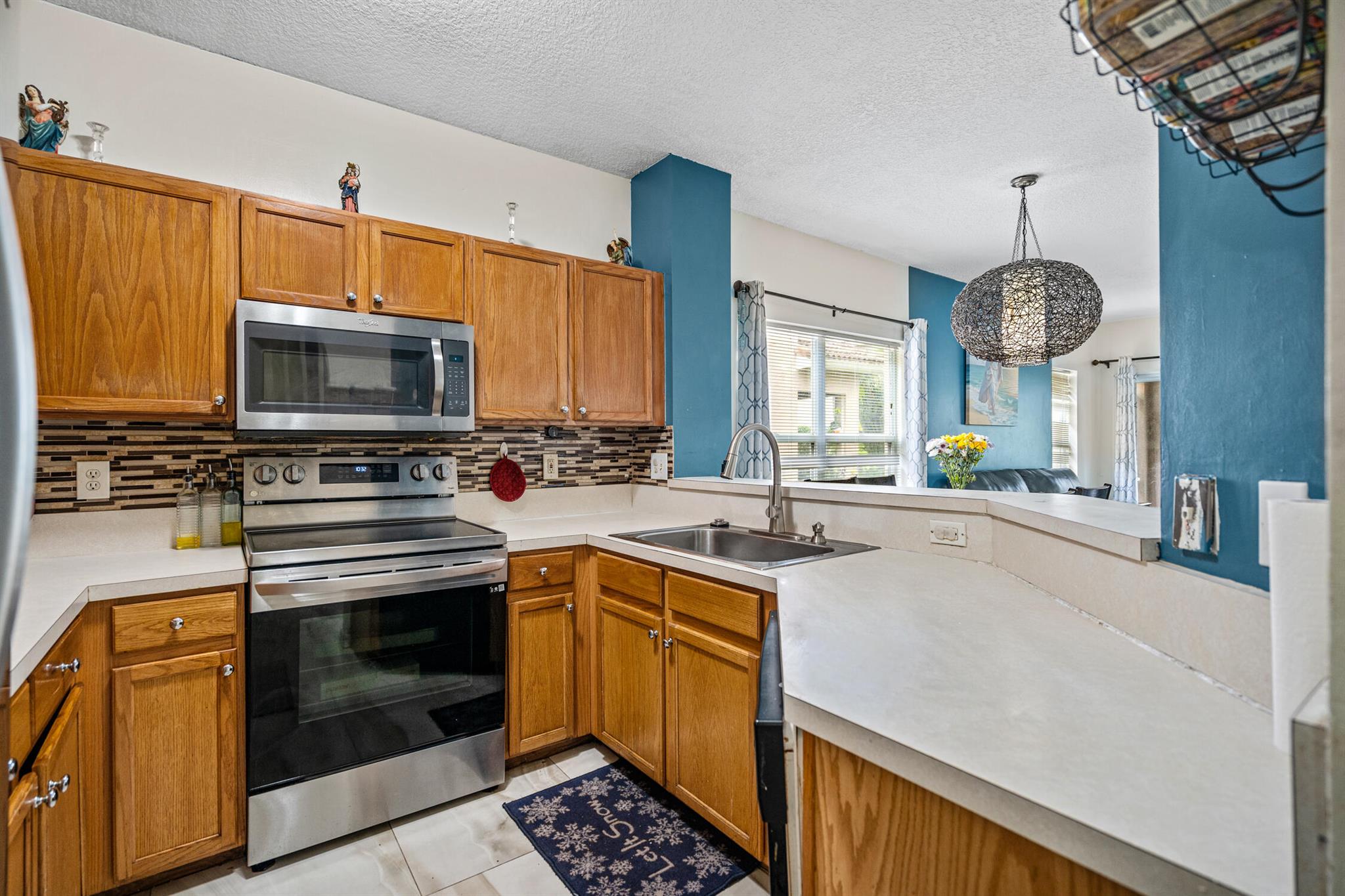 6957 Brook Hollow Road
