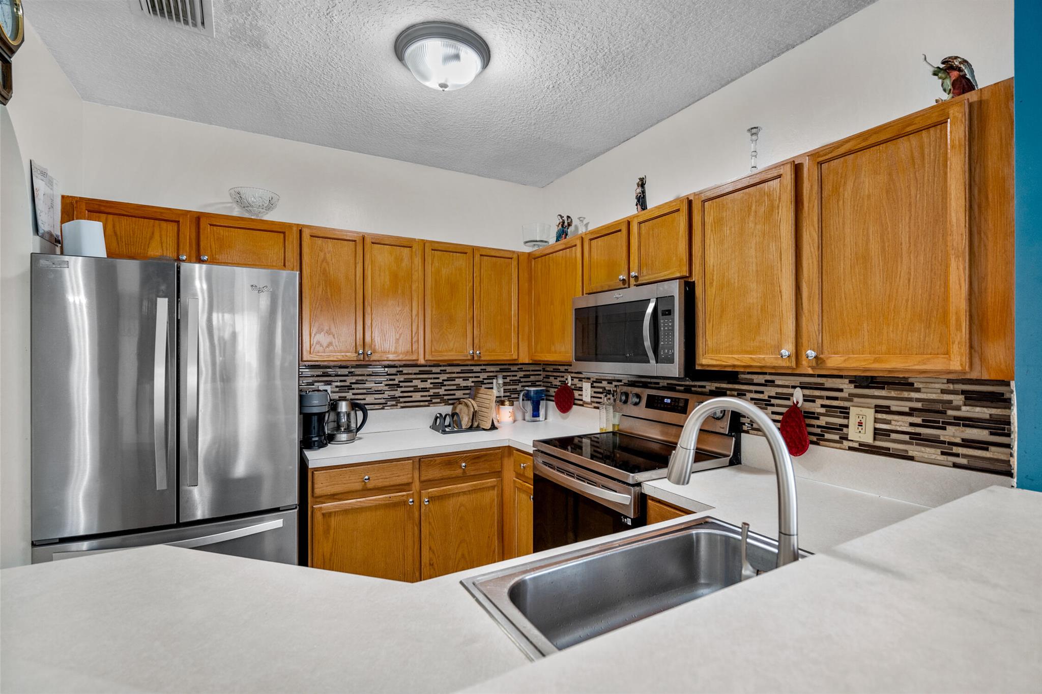 6957 Brook Hollow Road