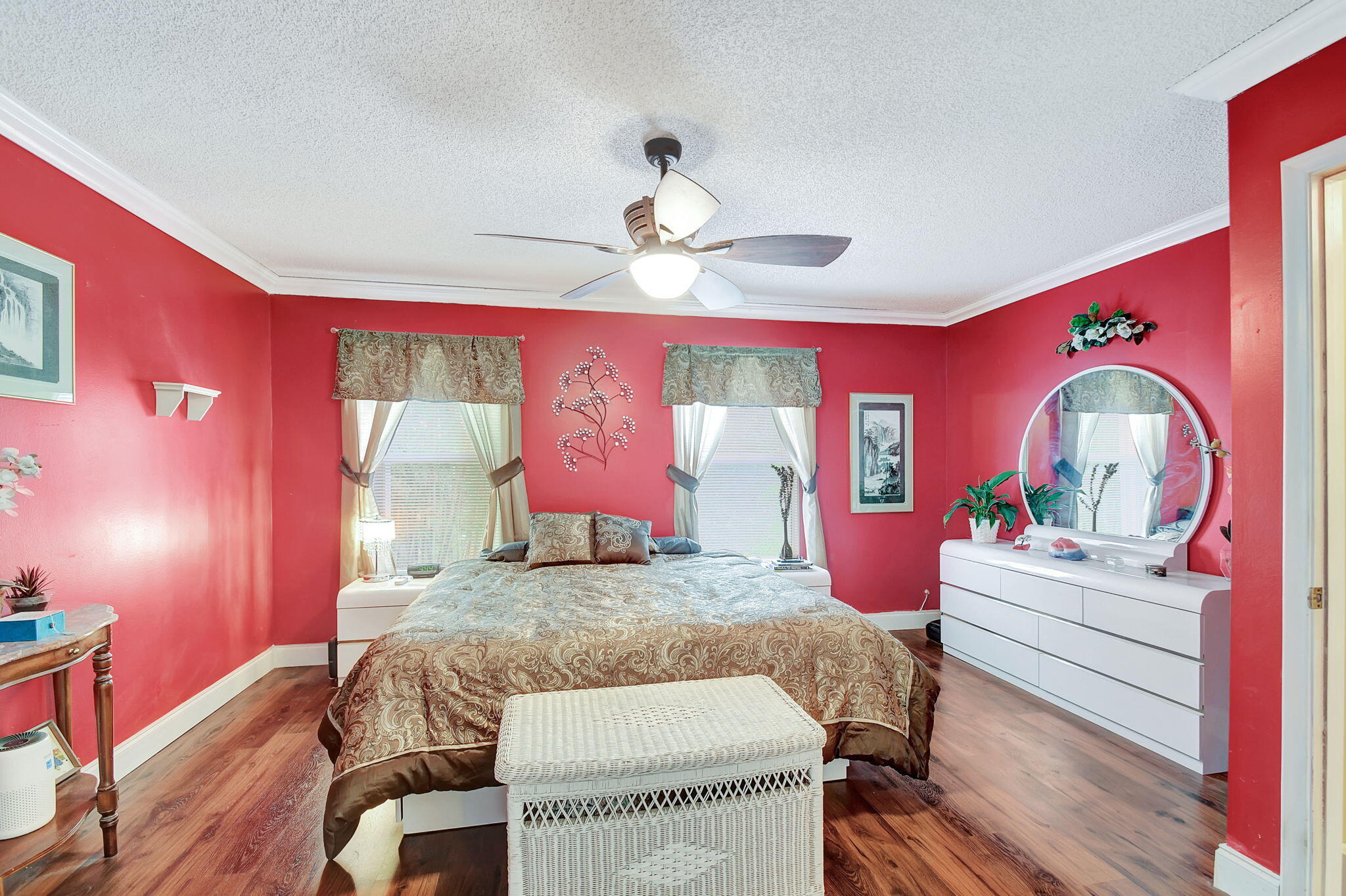 123 Buttonwood Circle
