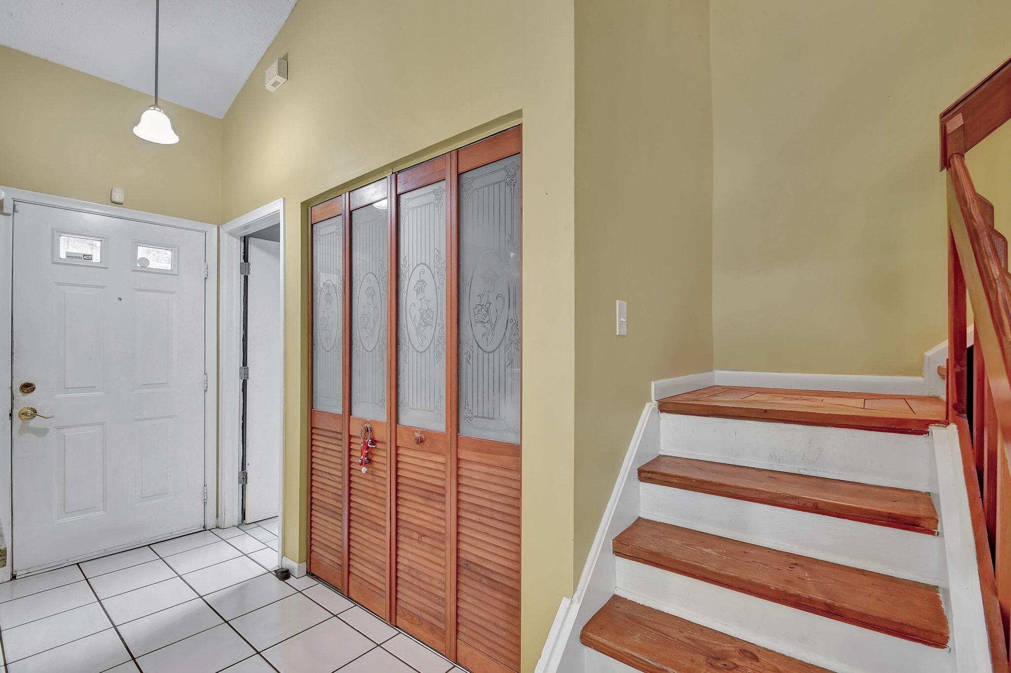 123 Buttonwood Circle