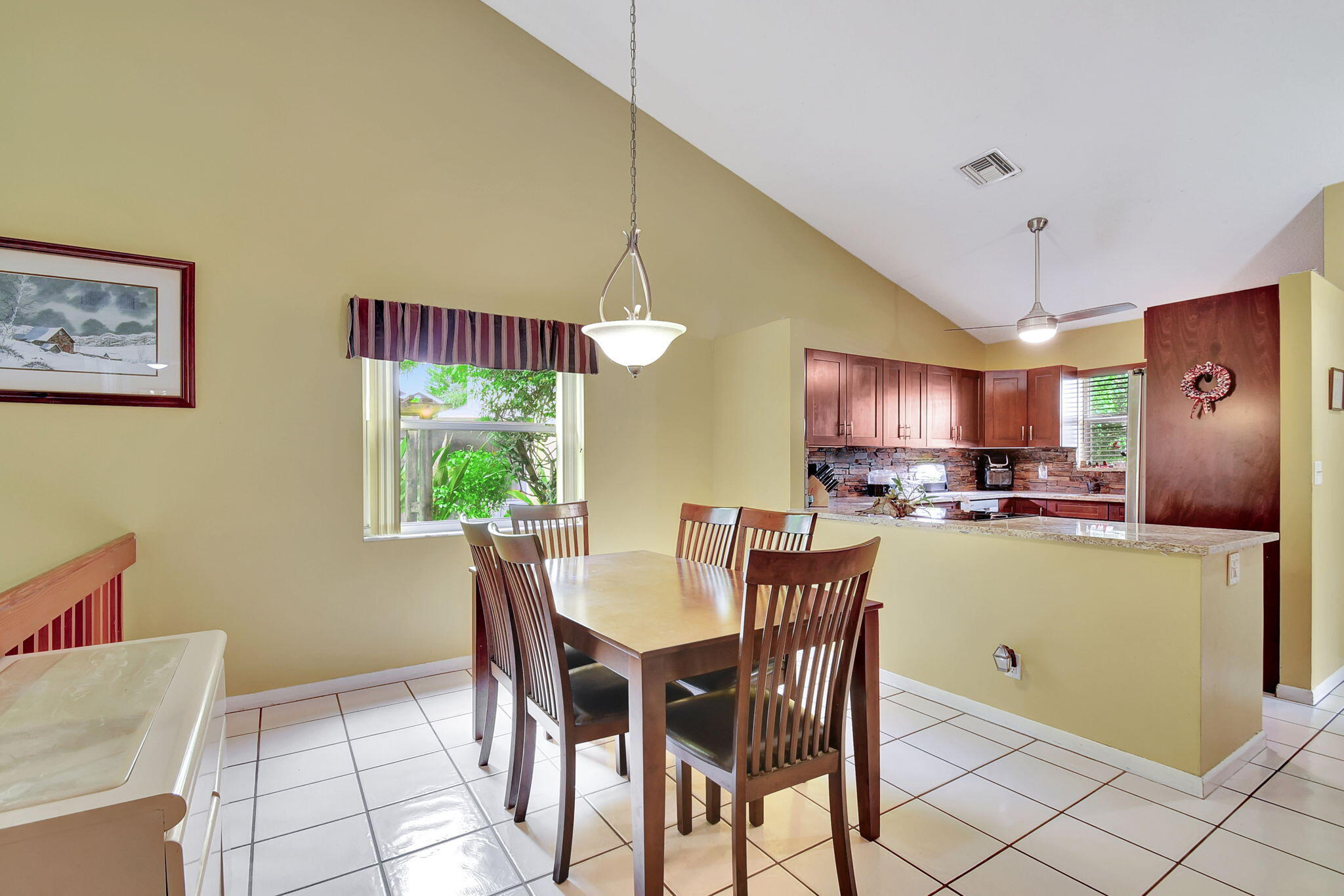 123 Buttonwood Circle