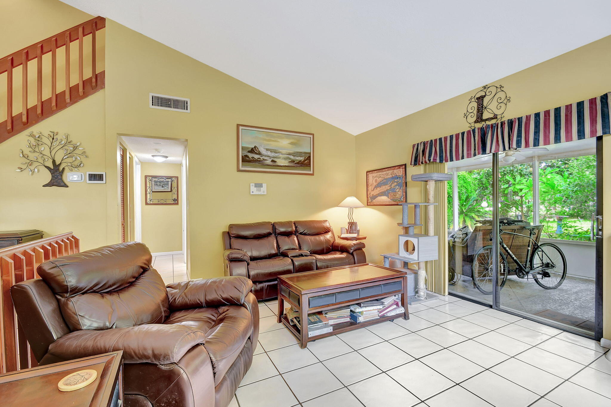 123 Buttonwood Circle