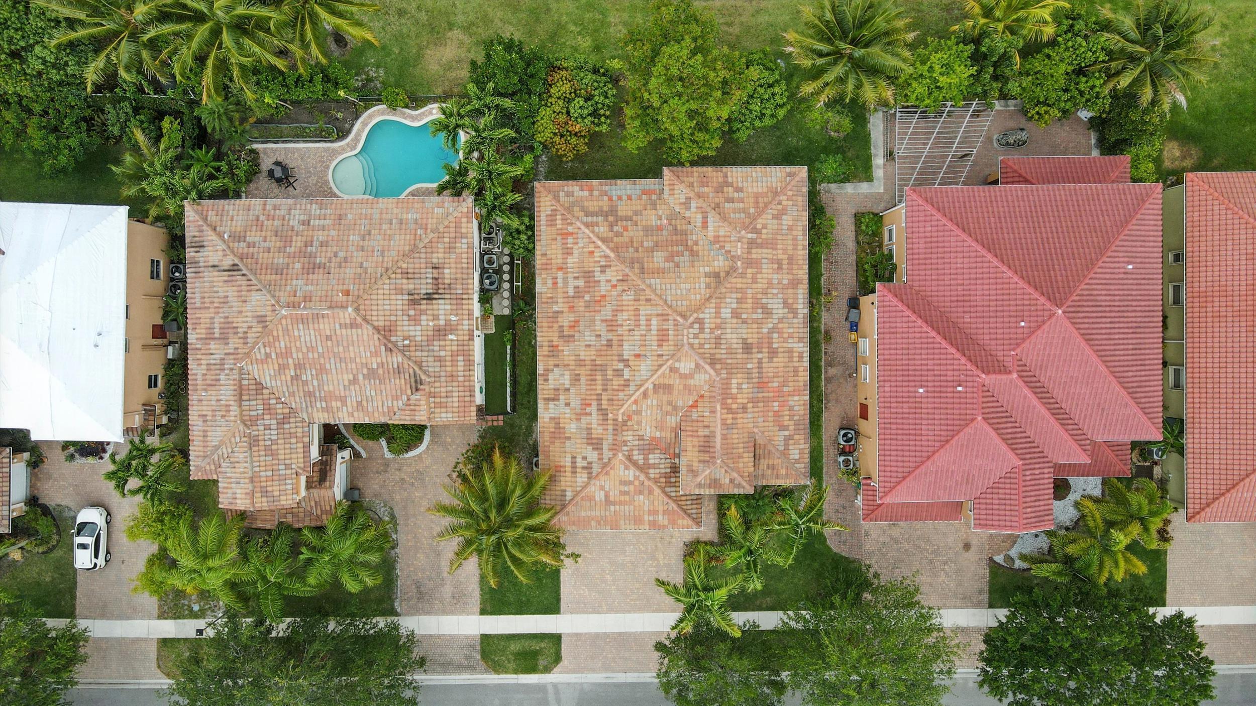 707 Cresta Circle