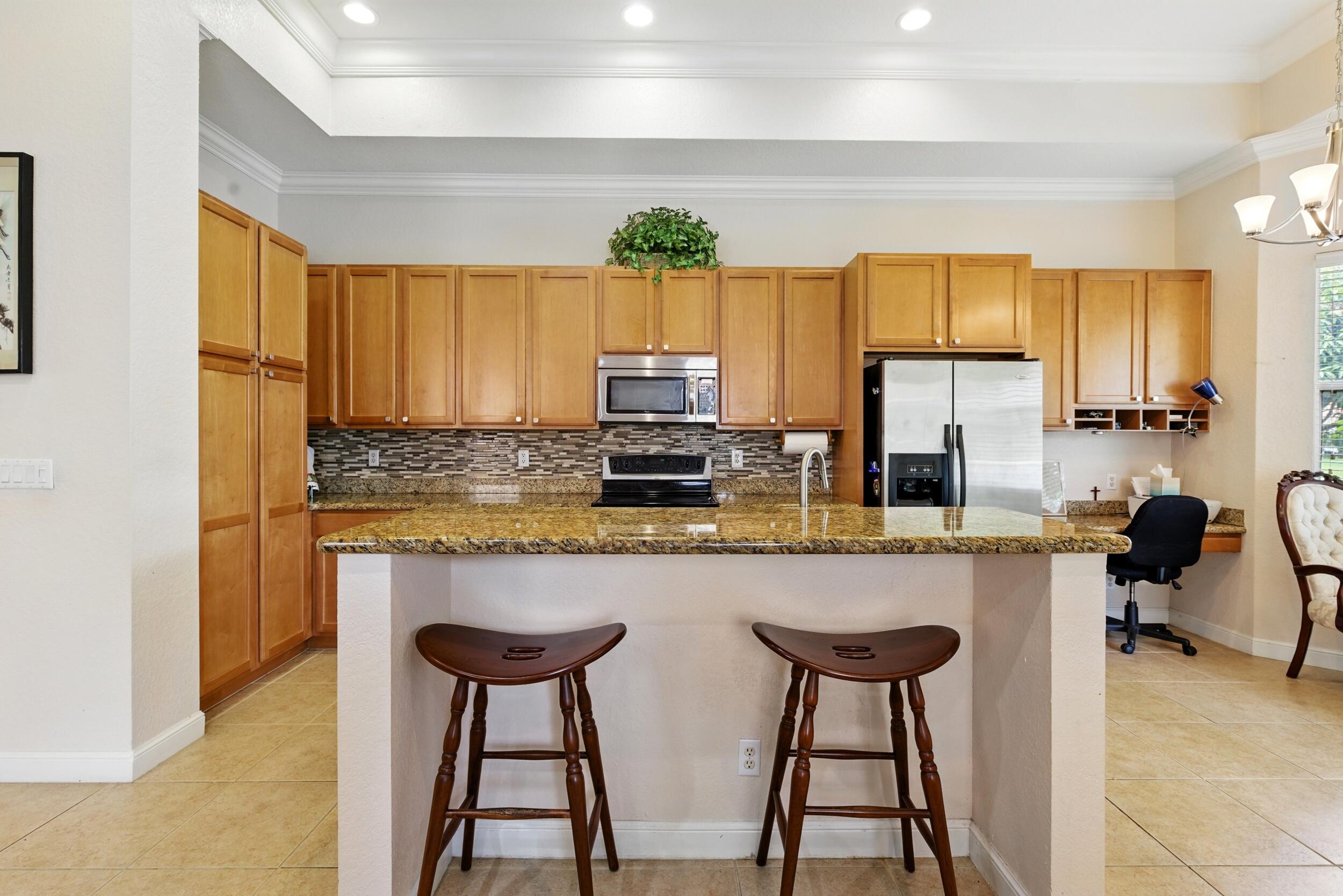 707 Cresta Circle
