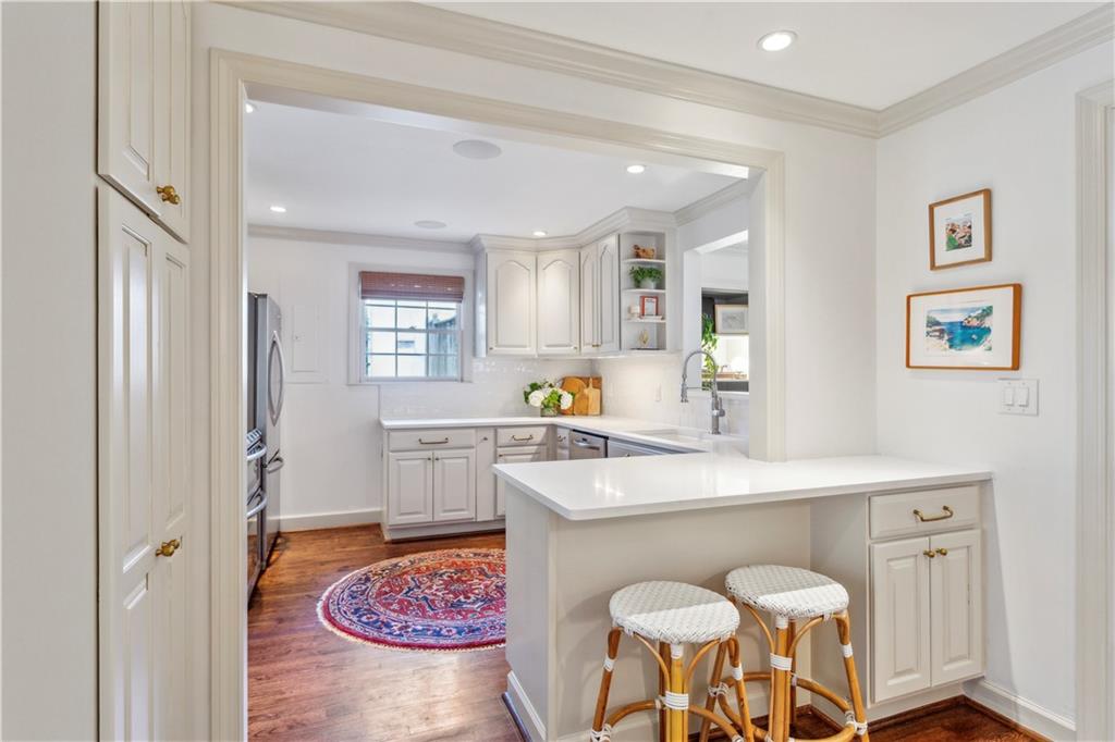 717 Channing Drive NW