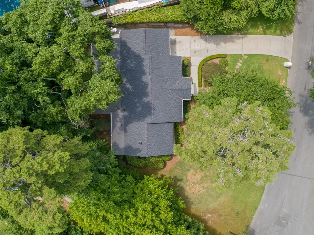 688 Forrest Trail NW