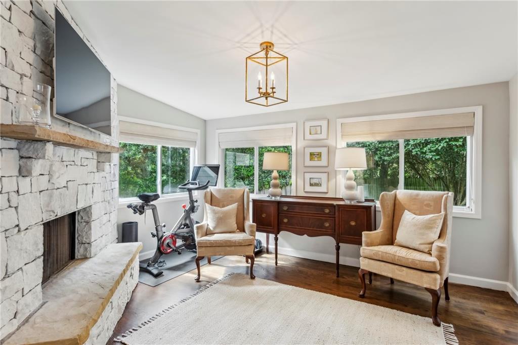 688 Forrest Trail NW