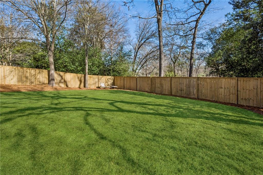 1819 Greystone Road NW