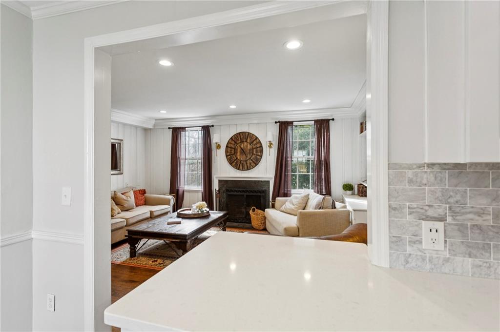 1819 Greystone Road NW