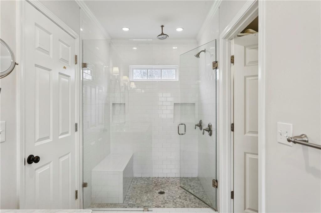 1819 Greystone Road NW