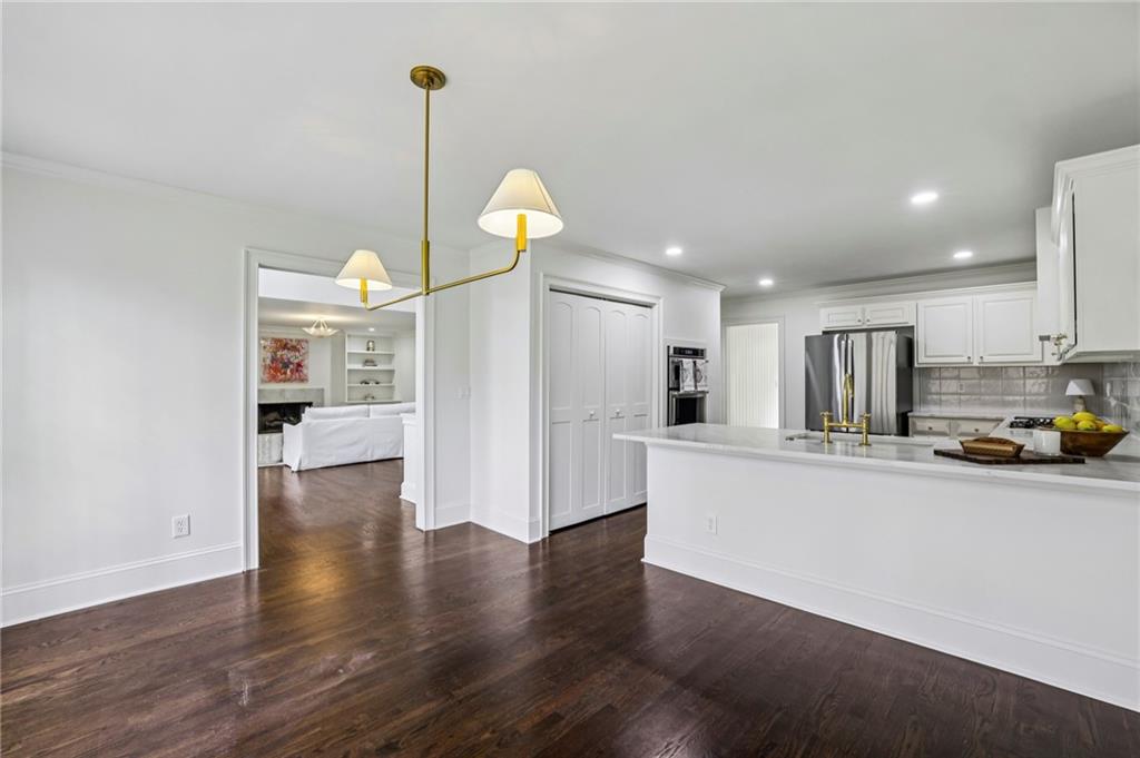 105 Inverness Approach