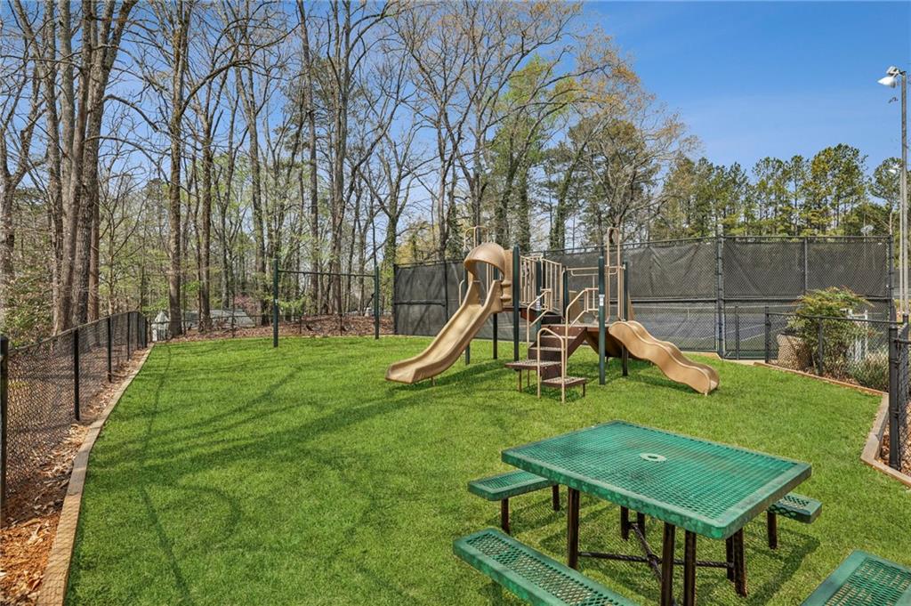 105 Inverness Approach