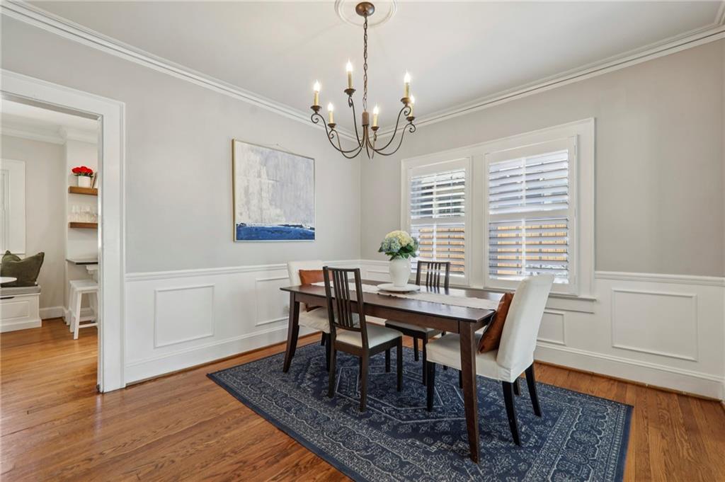 810 Martina Drive NE