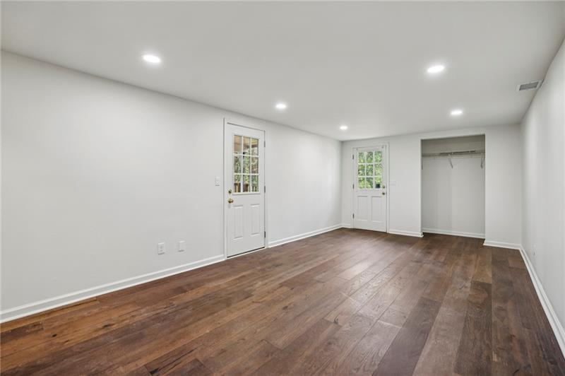 105 Inverness Approach