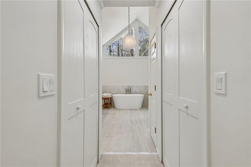 105 Inverness Approach