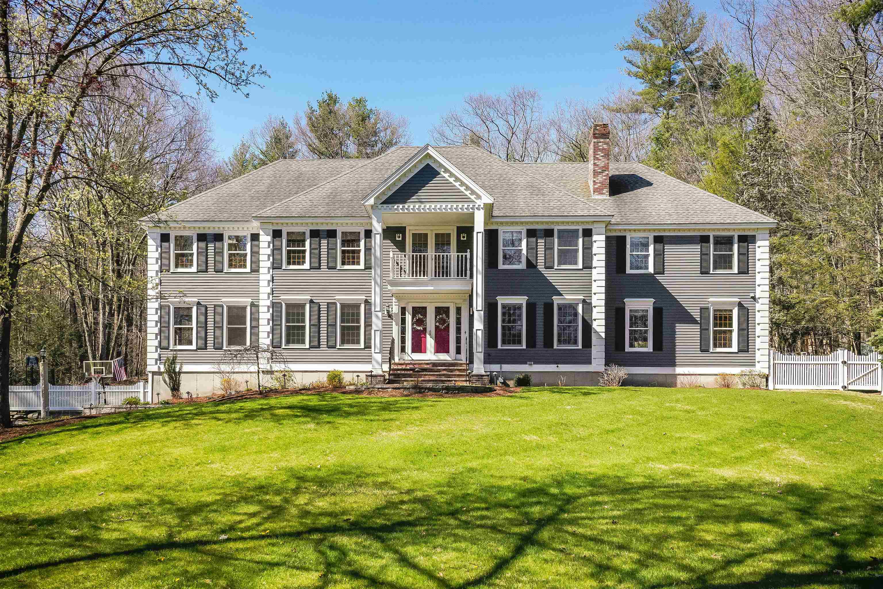 10 Wallace Circle