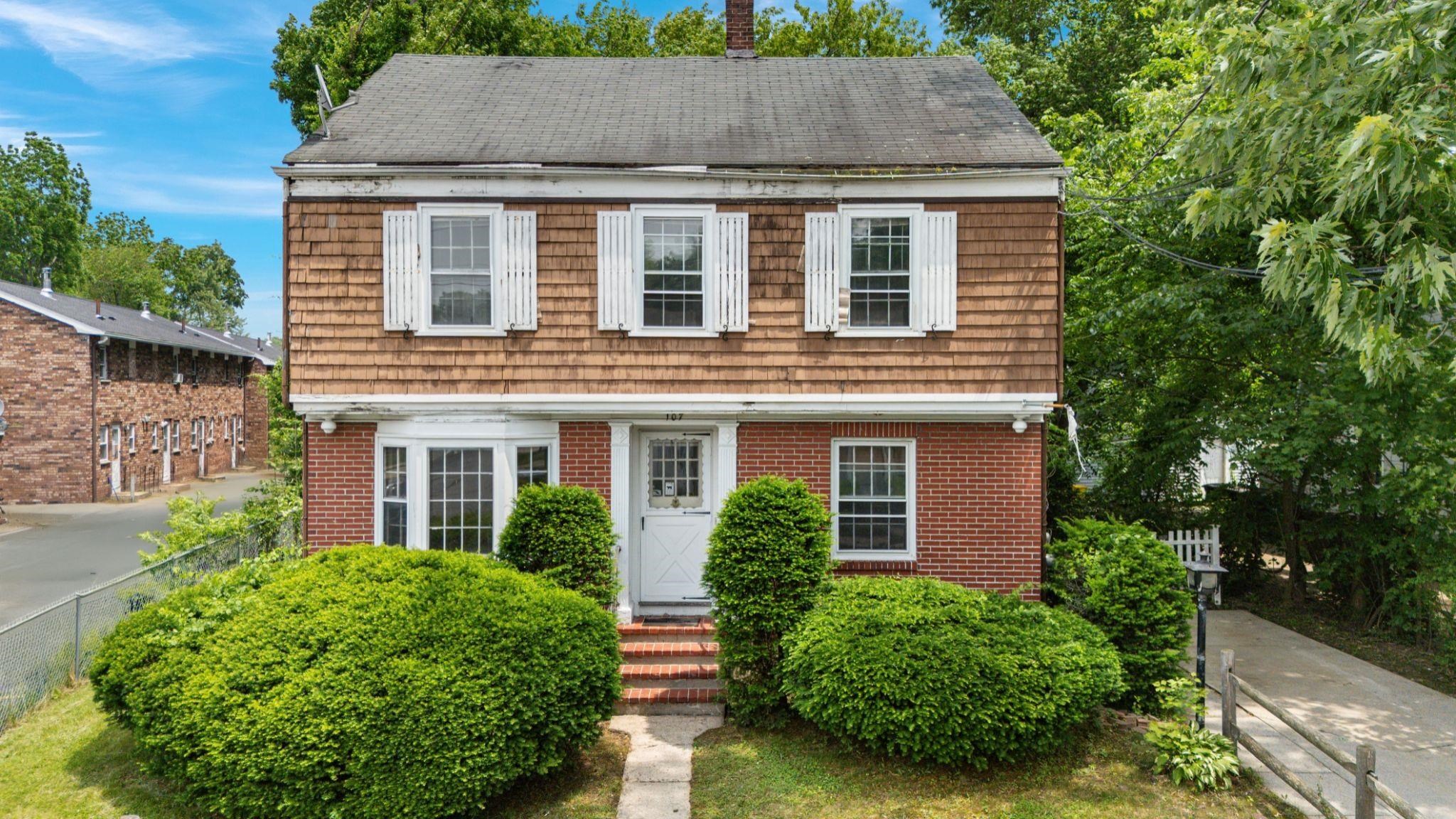 107 Allds Street