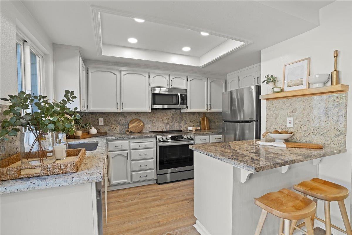 201 Shelley AVE