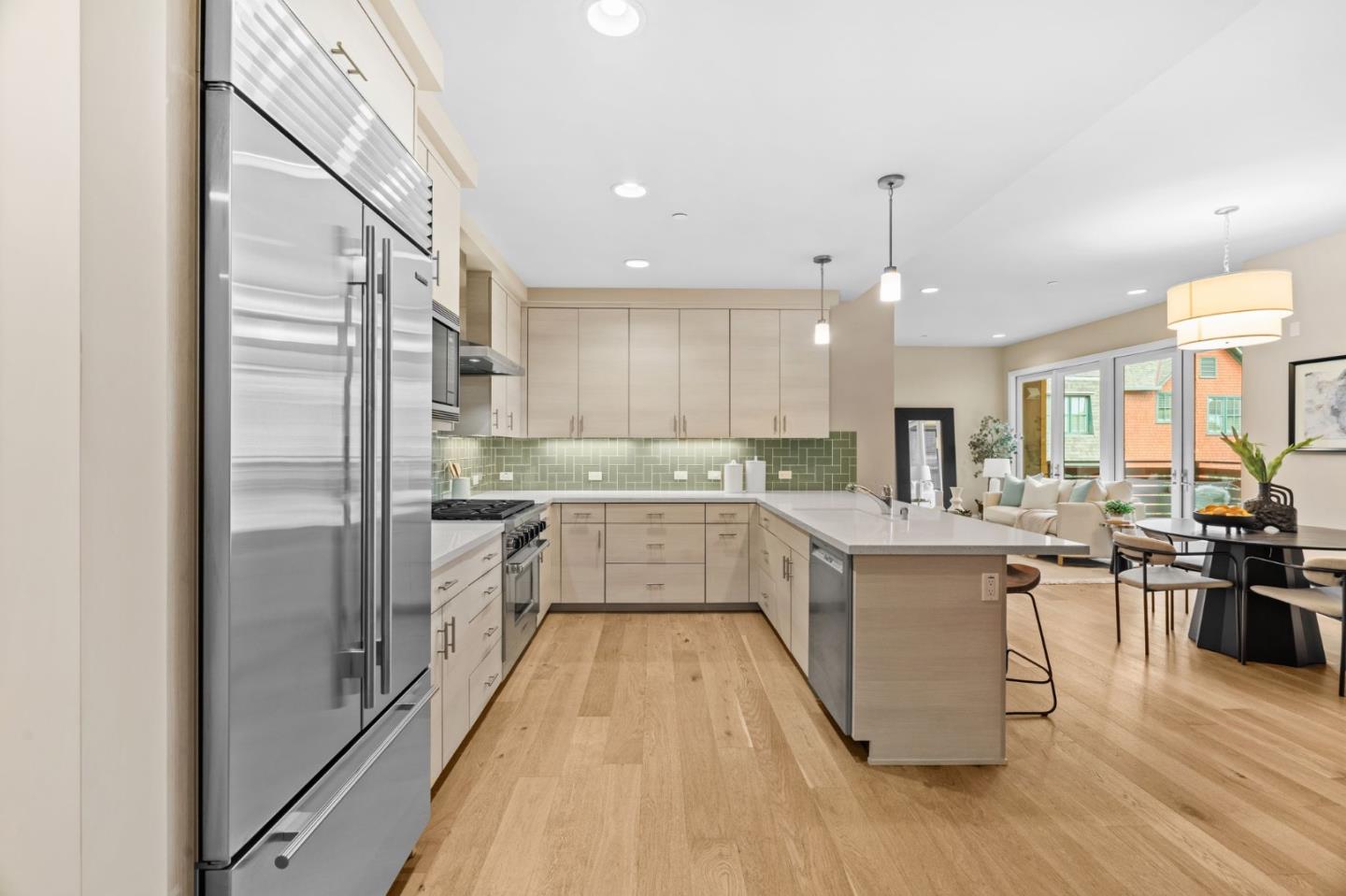 86 3rd Street 203