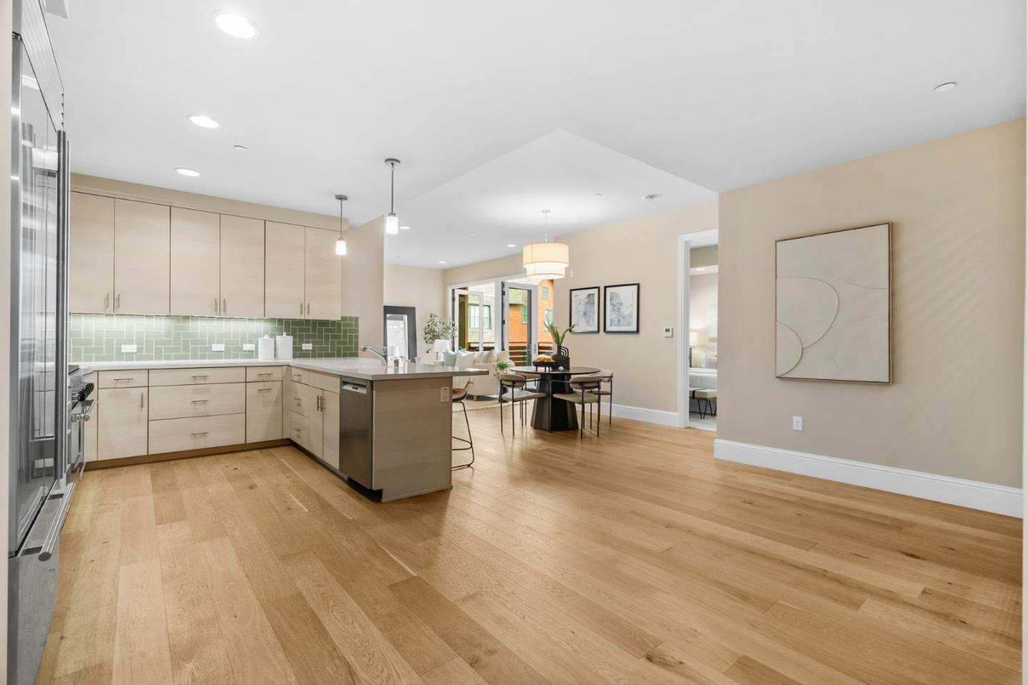 86 3rd Street 203