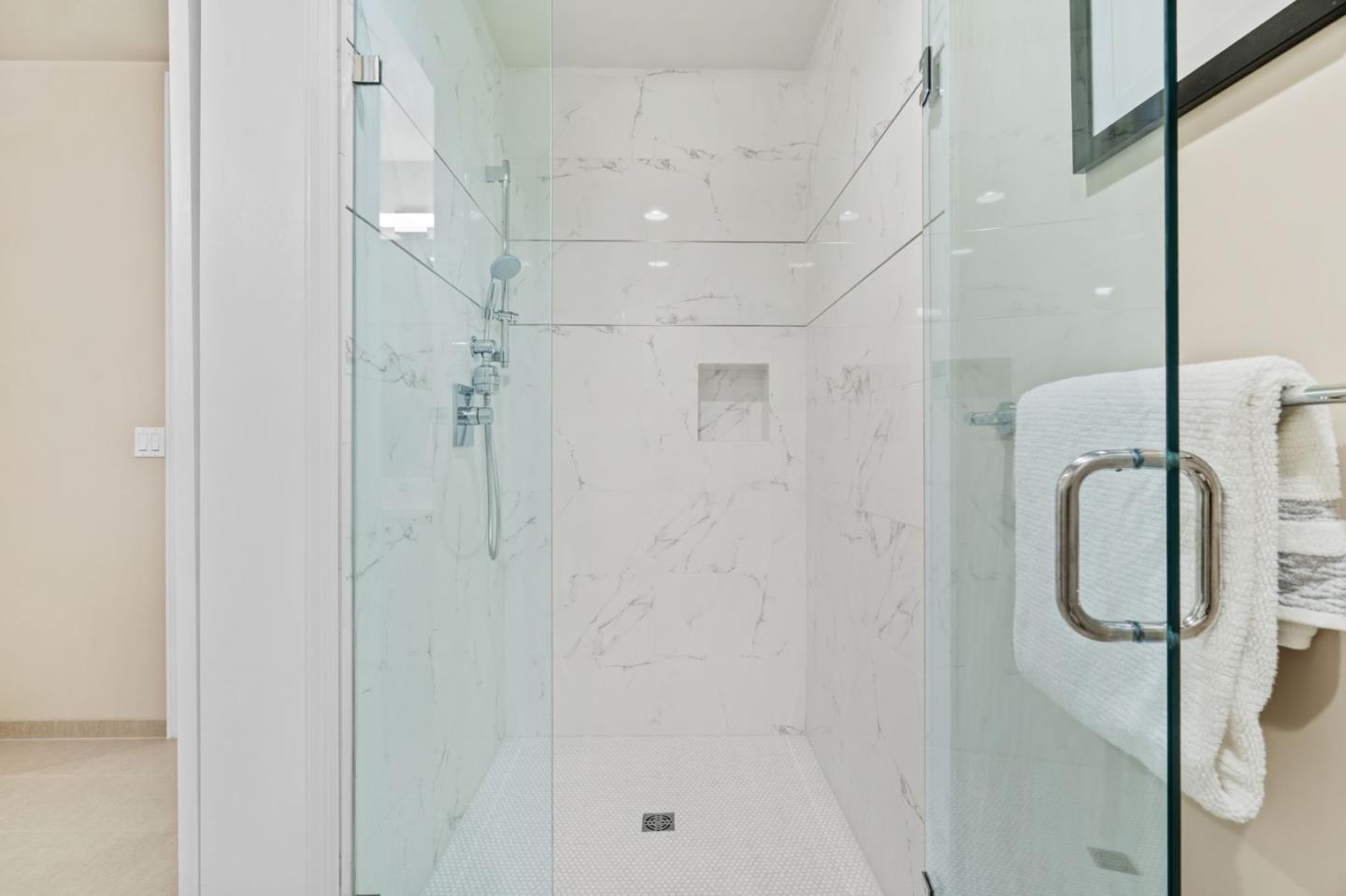 86 3rd Street 203