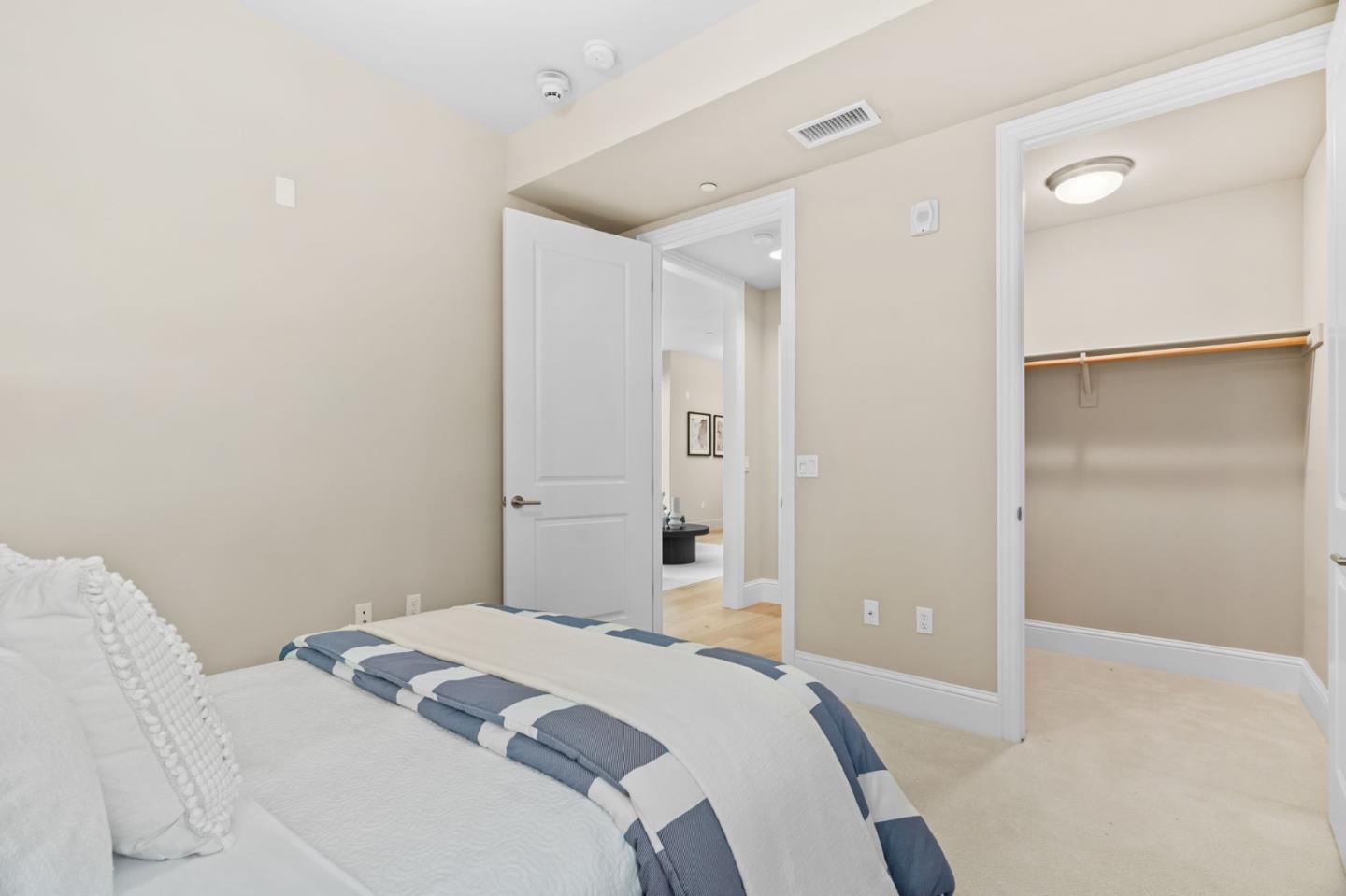 86 3rd Street 203
