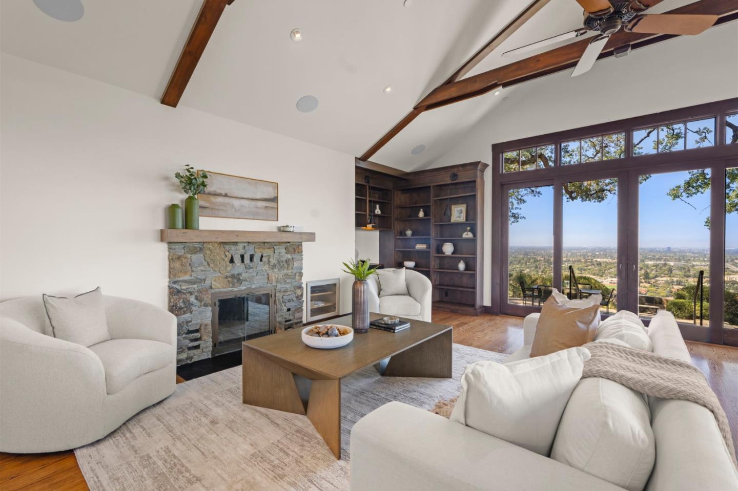 14942 Larga Vista DR