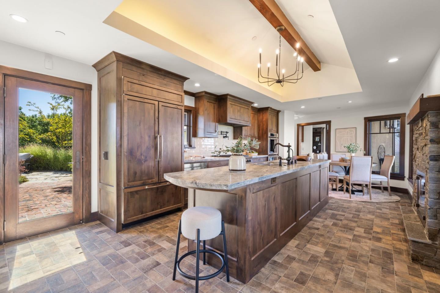 14942 Larga Vista DR
