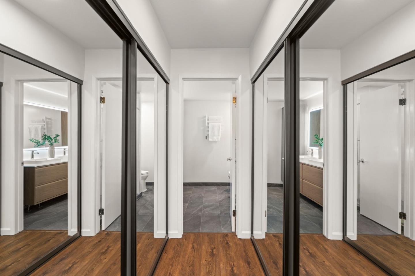 1327 Greenwich CT
