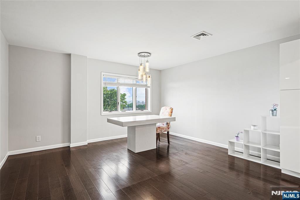 633 Palisade 6B