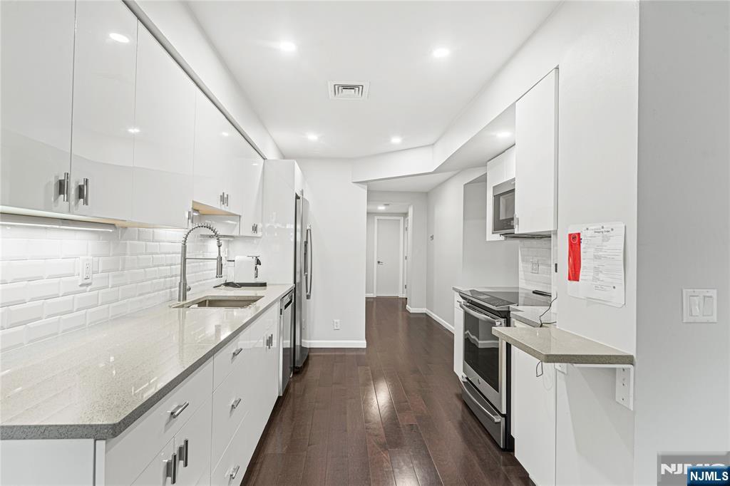 633 Palisade 6B