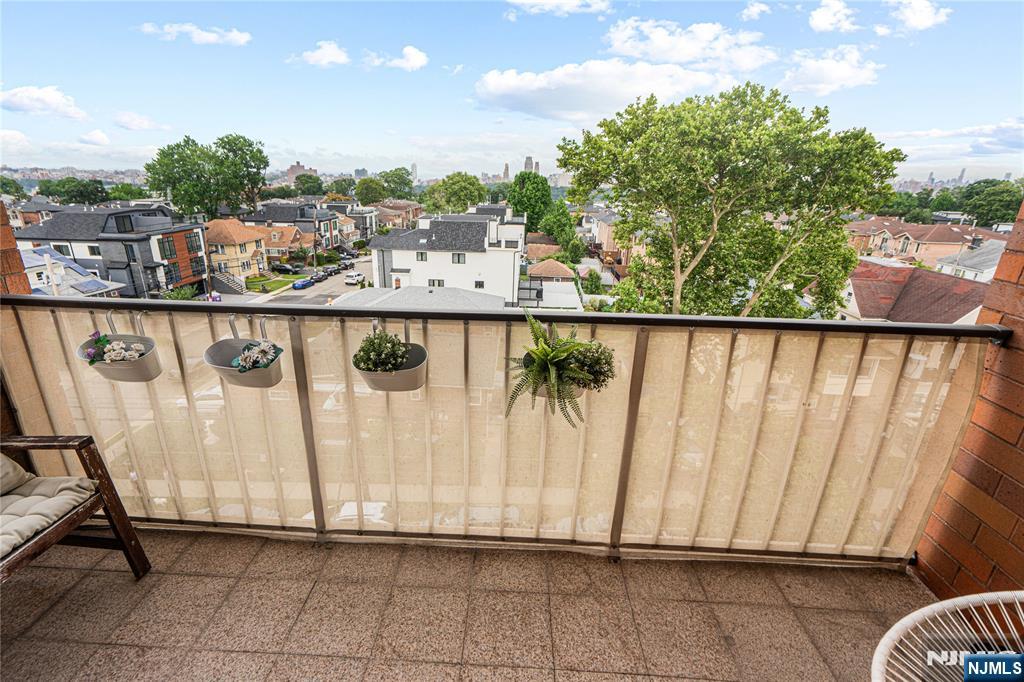 633 Palisade 6B