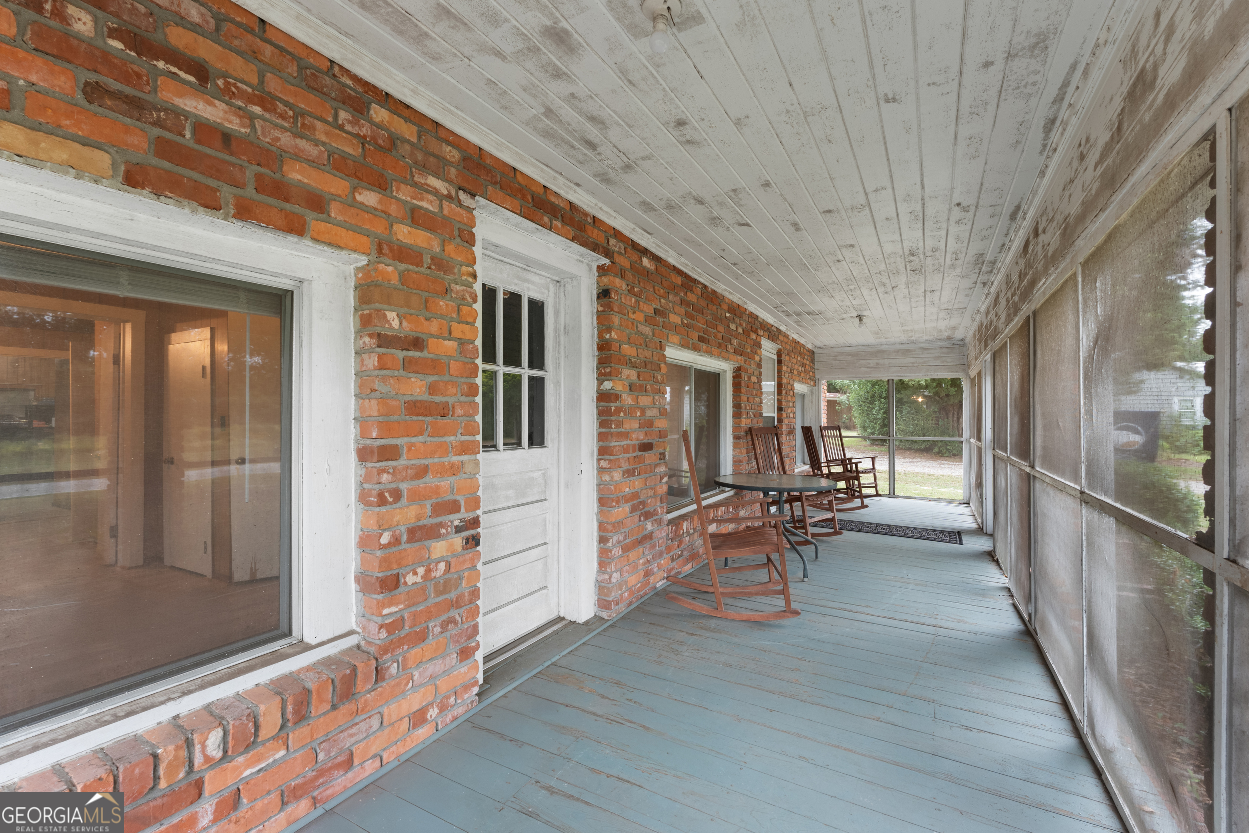 1135 N Masonic Street