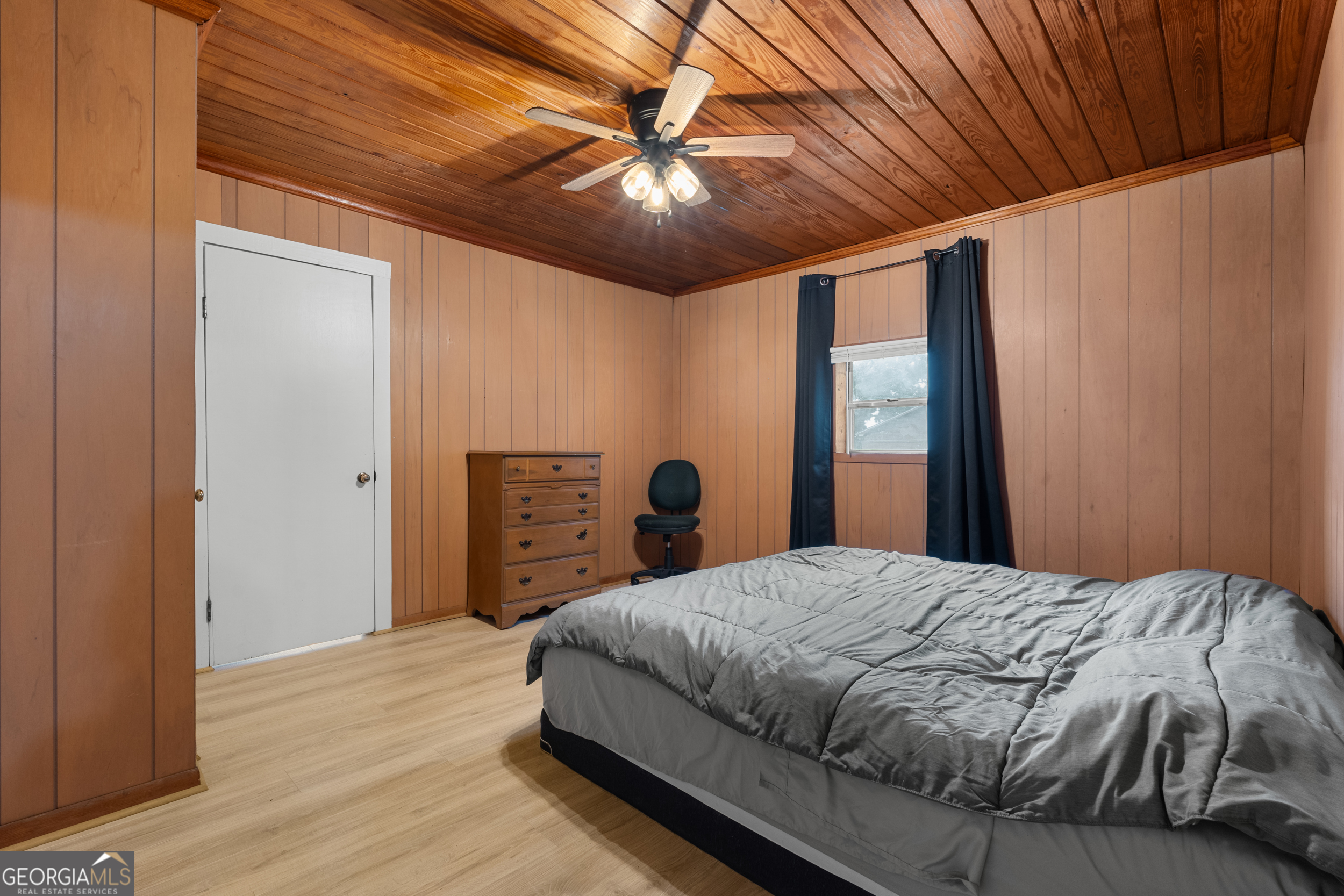 1135 N Masonic Street